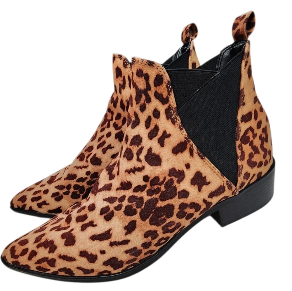 A New Day Krista Microsuede Pointed Leopard Chelsea Bootie, Sz 10